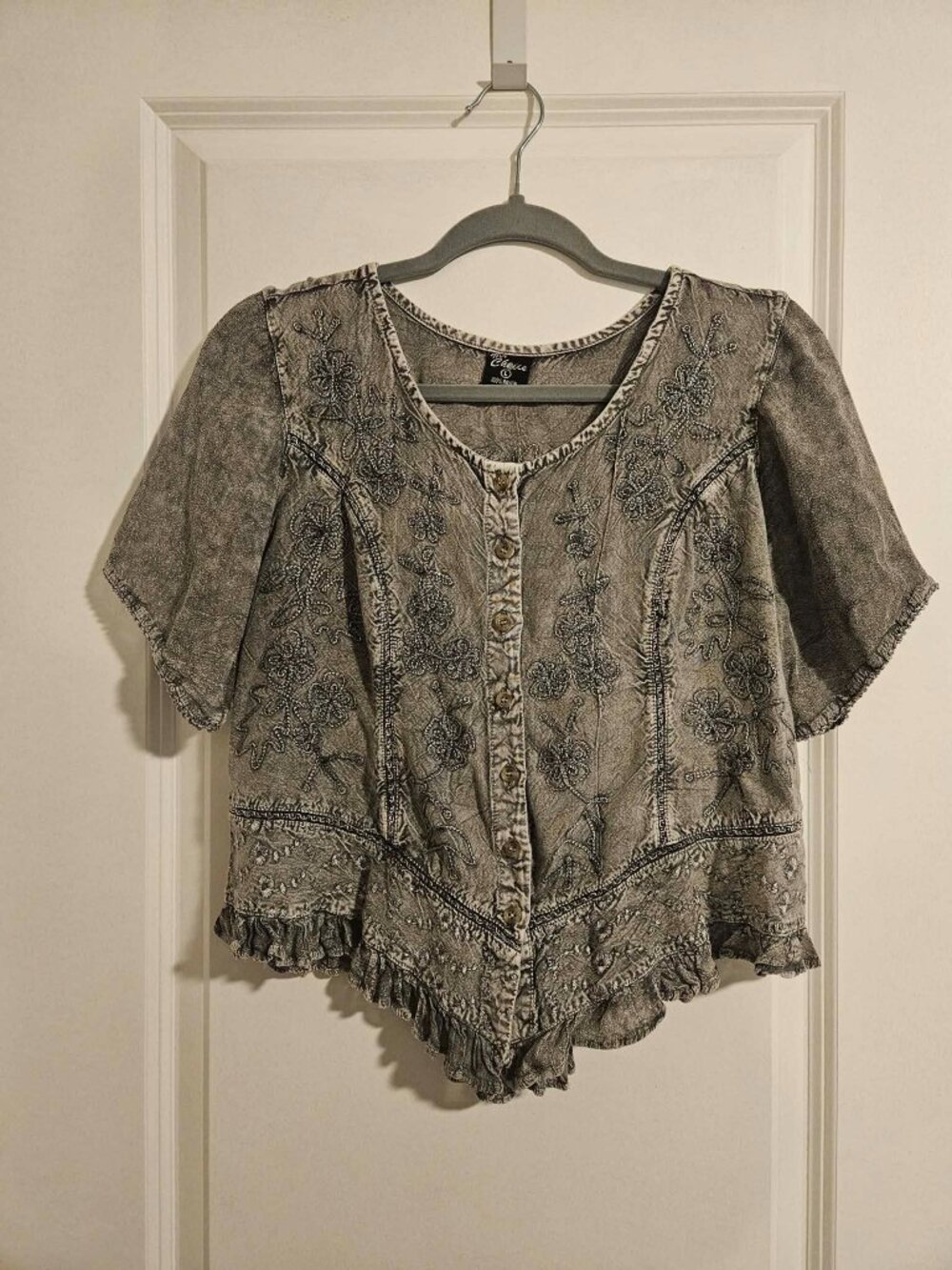 Boho Embroidered Denim-Look Top Tie-Back Ruffle Hem Lightweight Rayon